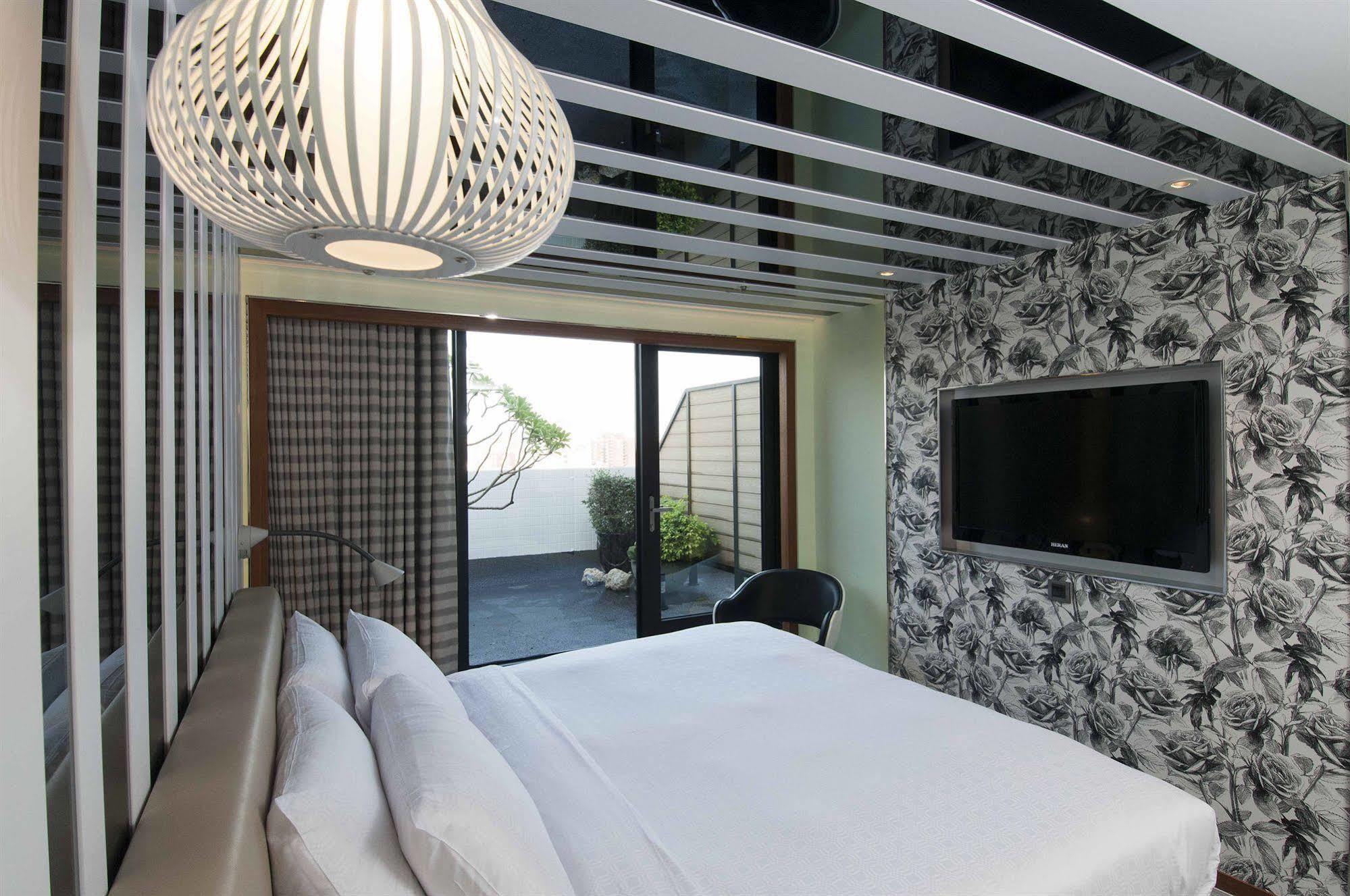 Royal Hotel Group- Central Park Branch Kaohsziung Kültér fotó