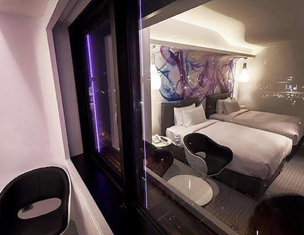 Royal Hotel Group- Central Park Branch Kaohsziung Kültér fotó