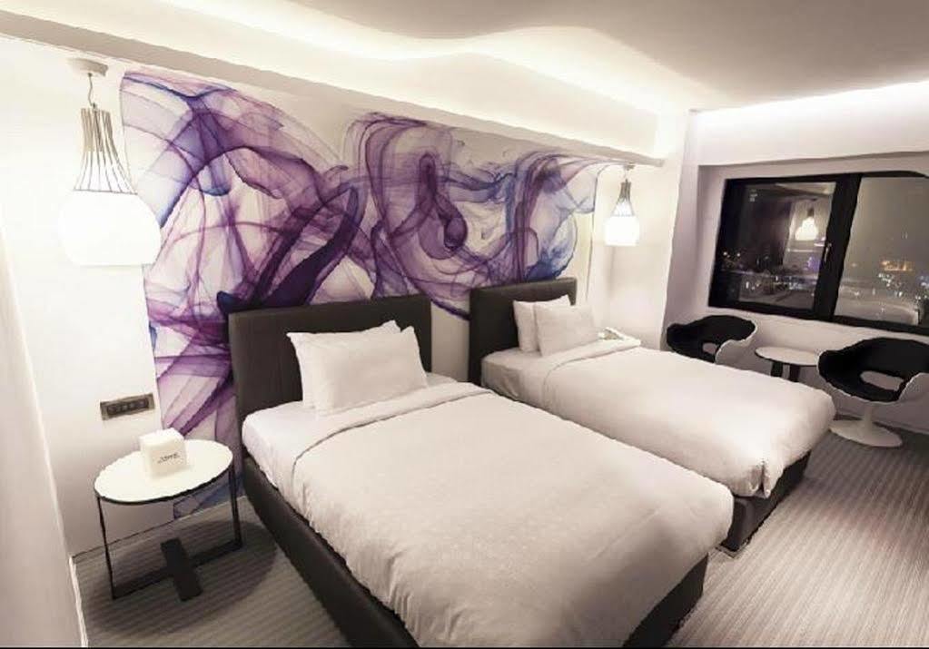 Royal Hotel Group- Central Park Branch Kaohsziung Kültér fotó