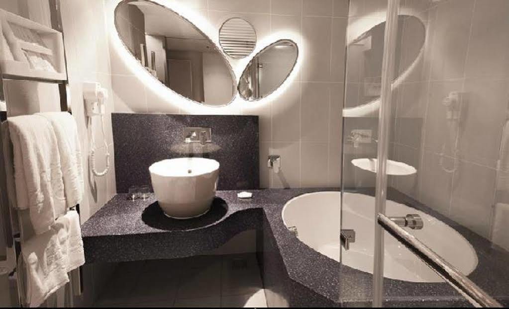 Royal Hotel Group- Central Park Branch Kaohsziung Kültér fotó