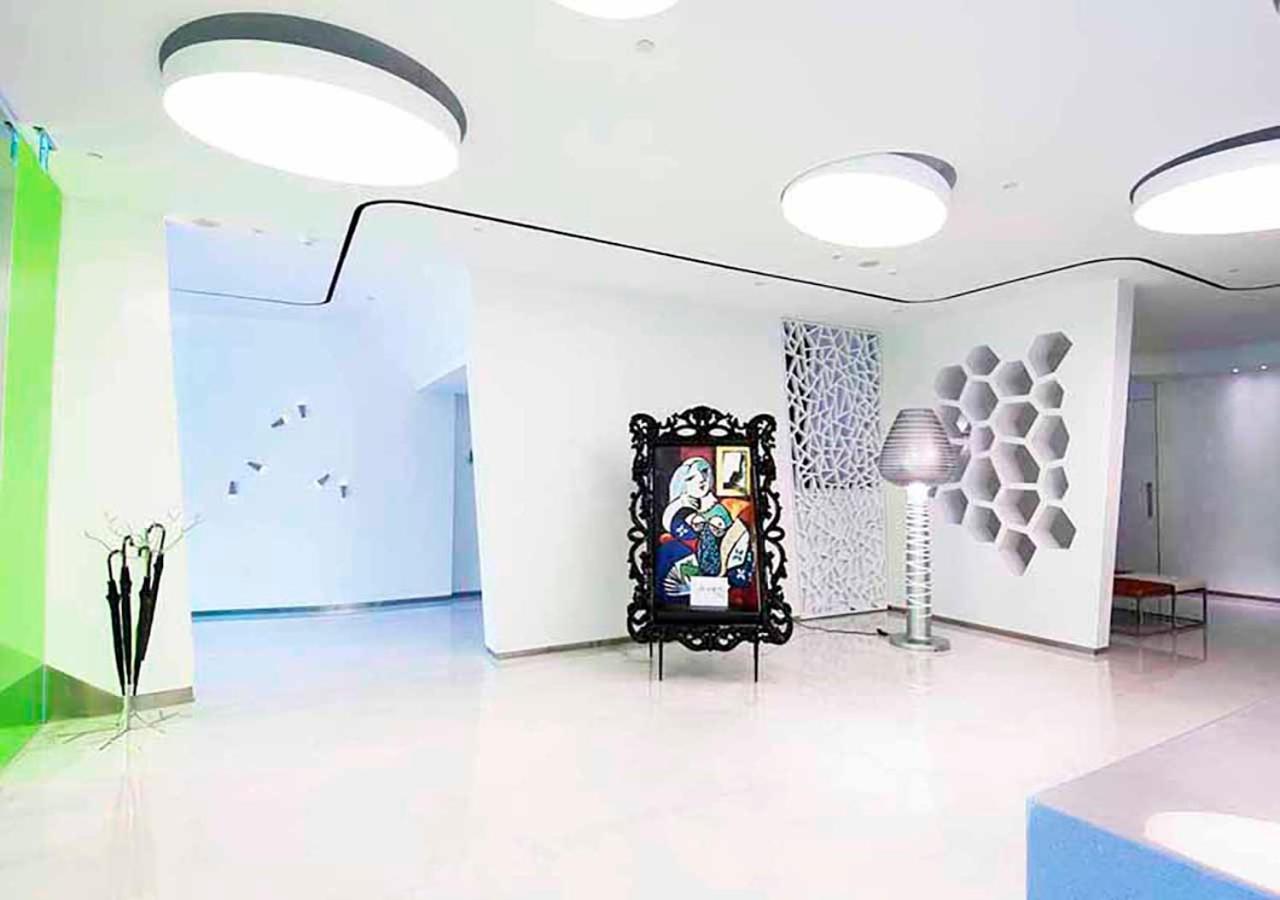 Royal Hotel Group- Central Park Branch Kaohsziung Kültér fotó